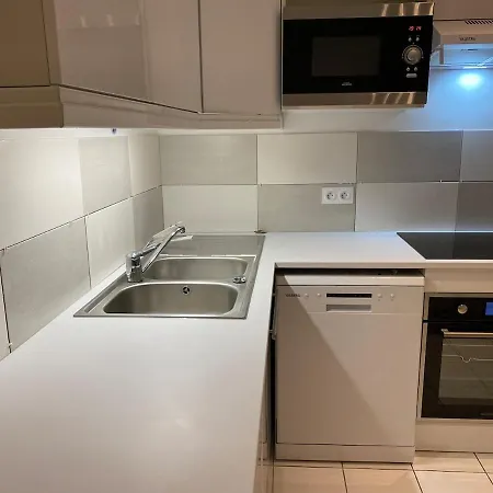 Lucas T2 Apartmán